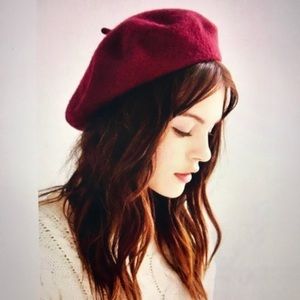 β£οΈThe Classic Wool Berets are Backβ£οΈ